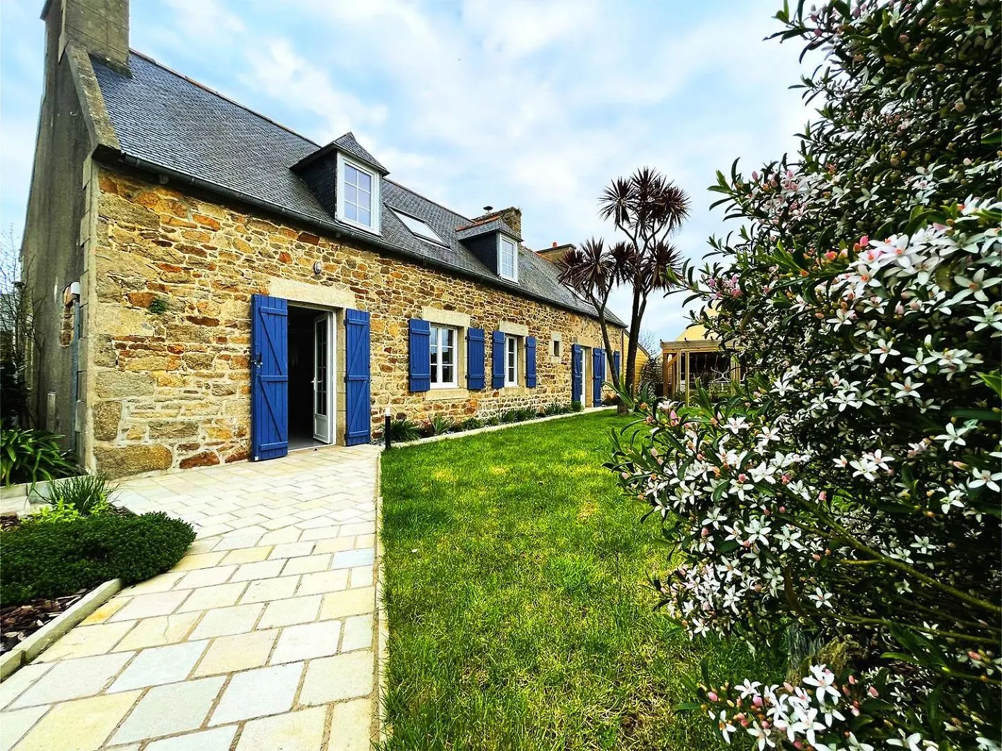 Maison Les Agapanthes. Lanmodez Franciaország
