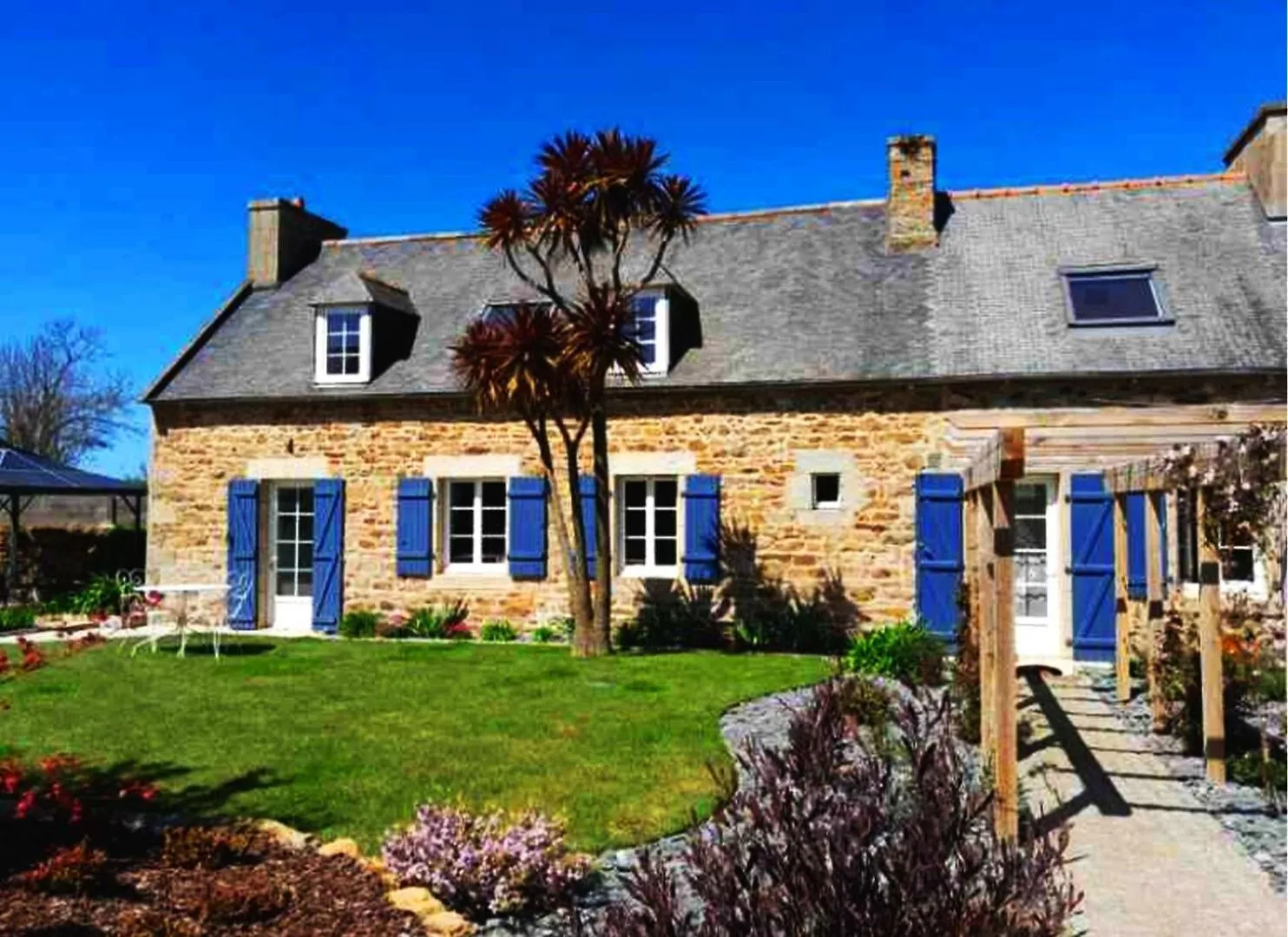 Maison Les Agapanthes. Lanmodez Vendégház